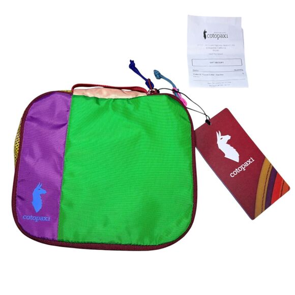 Cotopaxi Handbags - NWT Cotopaxi Cubo 2L Travel Cube Del Día Toiletry Bag Travel Cube Multicolor